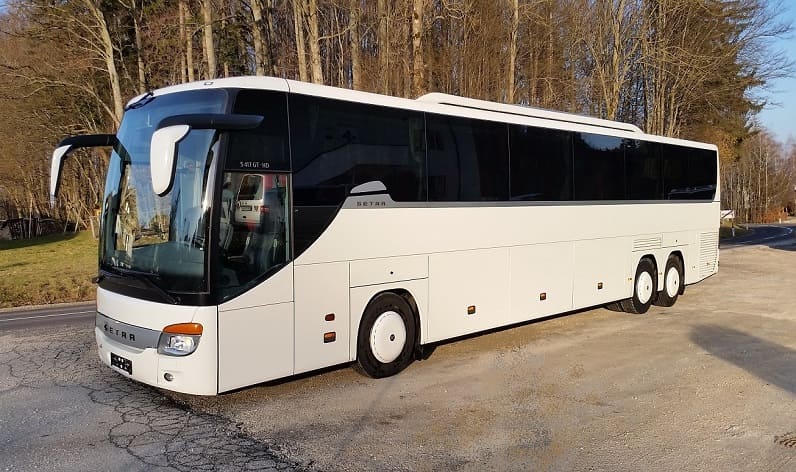 Buses hire in Novi Grad